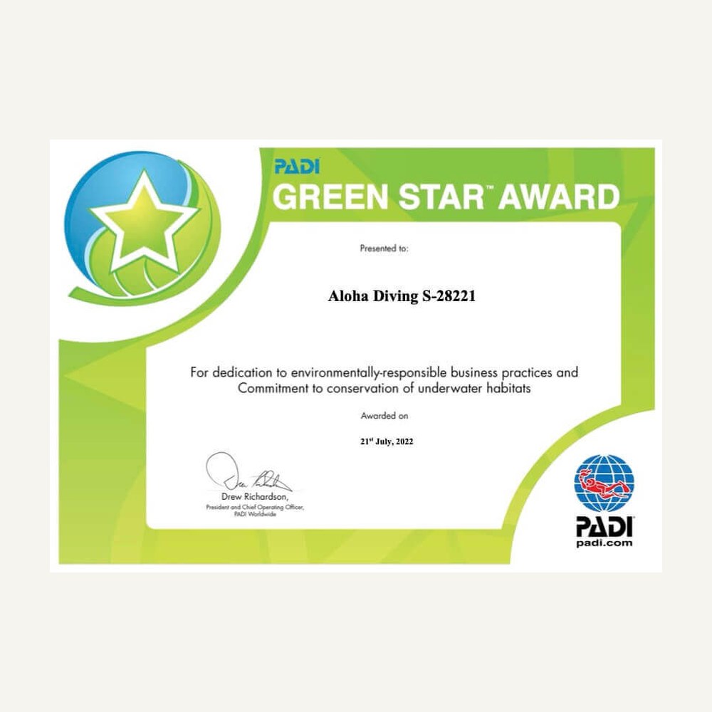 PADI Green Star Award certificate presented to Aloha Diving S-28221