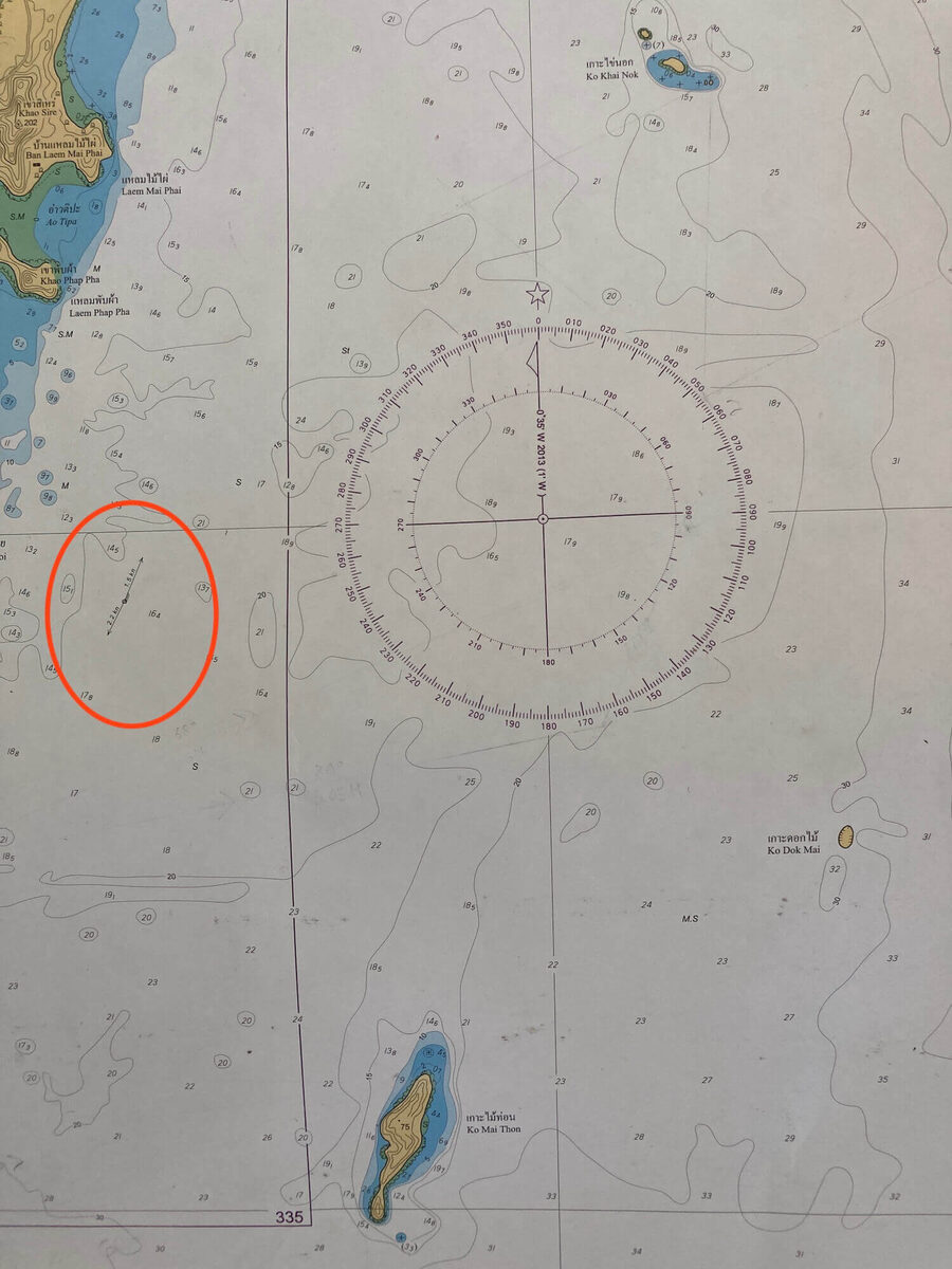 Nautical chart of the Koh Doc Mai and Koh Mai Thon area, the tidal current arrows circled in red