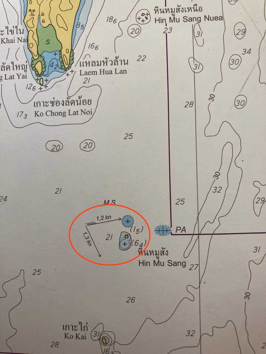 Nautical chart of the Shark Point (Hin Mu Sang) area, the tidal current arrows and speeds circled in red